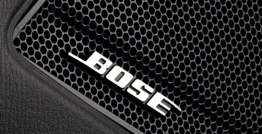 Mazda MX-30 - BOSE audiosystém